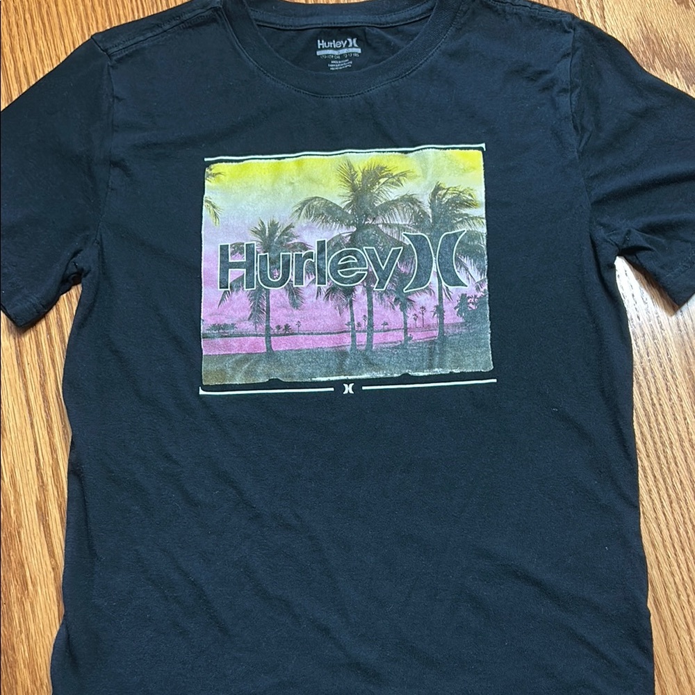 Hurley Black and Yellow Short Sleeve Tee